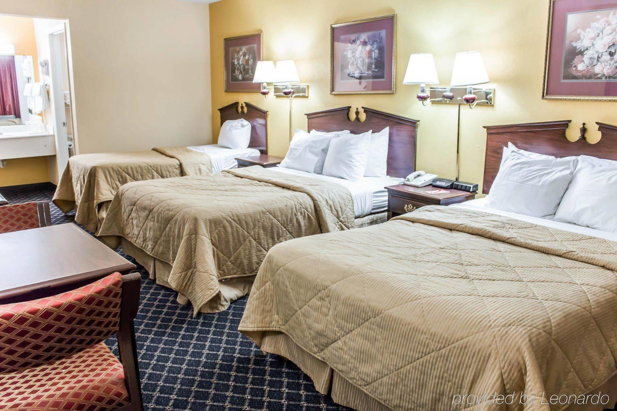 Econo Lodge Battleboro - Rocky Mount I-95 Экстерьер фото
